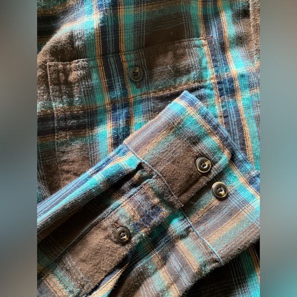 Mens prana button down shirt - Picture 7 of 7